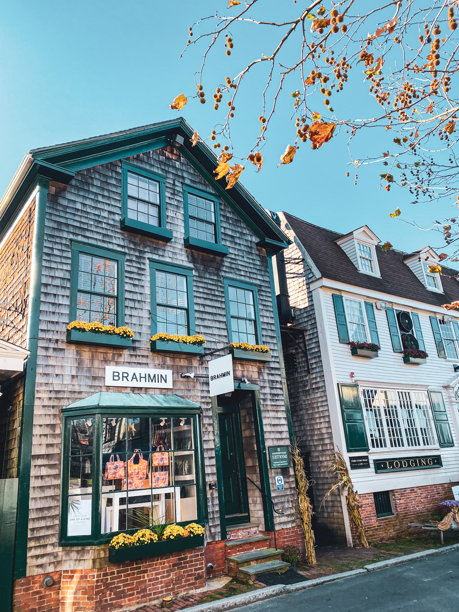 Year Round Travel Guide to Newport, Rhode Island - The Detailed Local